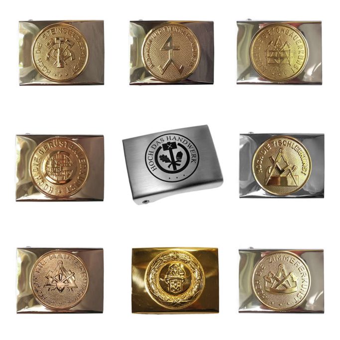 Verschiedene Koppelschlösser zur Ansicht Verschiedene Koppelschlösser zur Ansicht